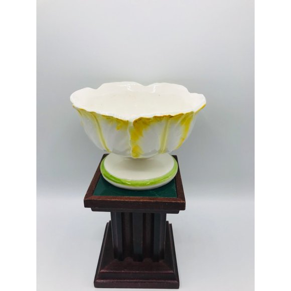 Vintage 1950’s Lefton rare yellow cabbage Rose ceramic planter, pedestal vase - Picture 2 of 7
